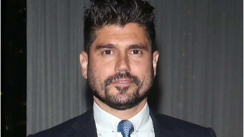 Andrew Levitas