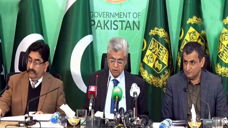 Solangi urges journalists, social media activists to keep criticism within limits