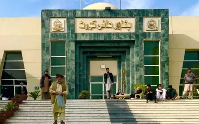 PHC orders to issue POC to Afghan husbands of Pakistani women