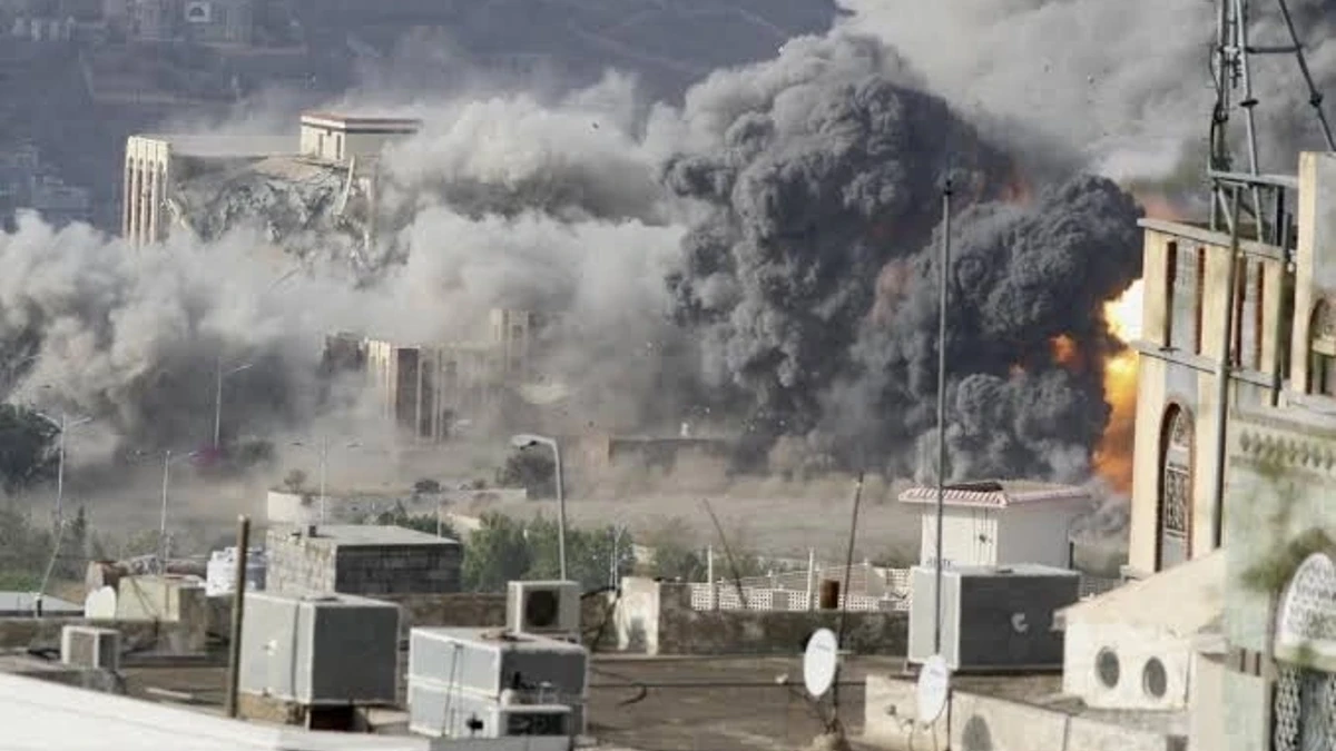 Yemen fighting escalates as death toll reaches 300