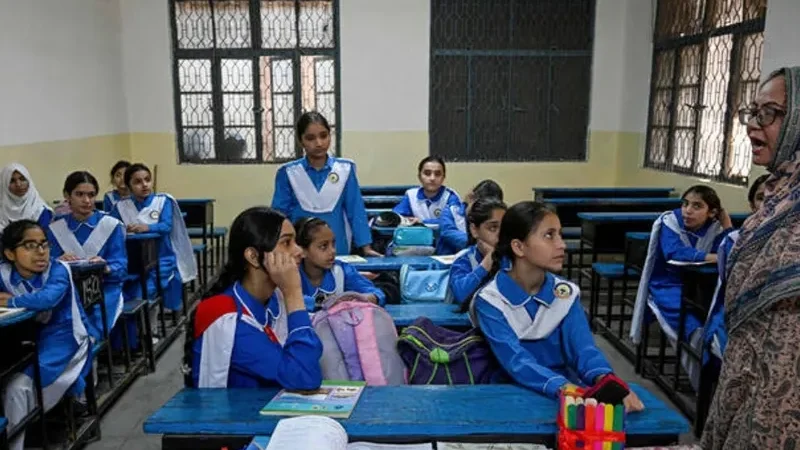 Sindh announces new school timings across province - Sindh new school timings