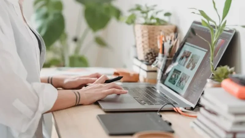 Pakistan launches SheCreates women entrepreneurship portal