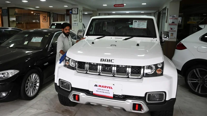 Pakistan automobile sales climb 20% in August as truck demand surges