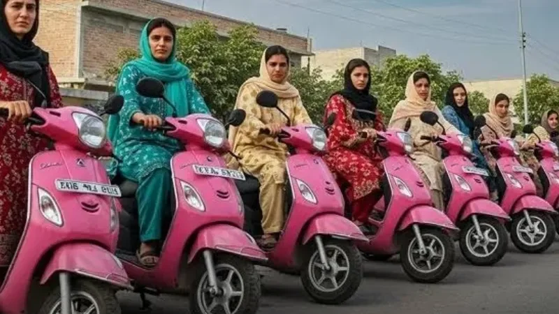 Sindh govt announces free pink scooters for women in Mirpurkhas  - free pink scooters, free pink scooters for women, mirpurkhas