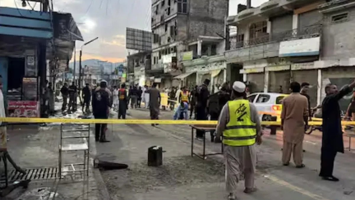 11 killed, more than 30 injured in Dera Ismail Khan blast