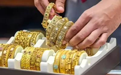Major drop in gold price reported in Pakistan