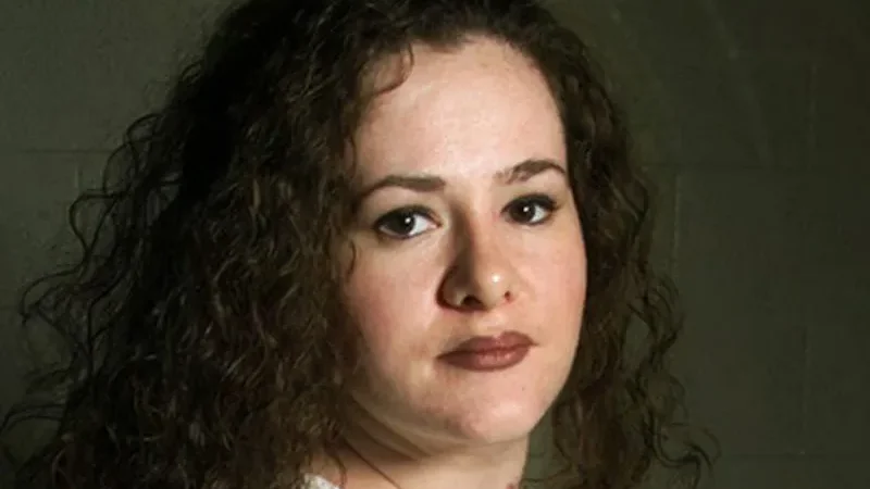 Court stays execution of Tennessee woman shortly before lethal injection - Christa Pike, Colleen Slemmer, Pike's execution, Tennessee woman, US appeals court