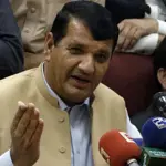 Amir Muqam not in favour of governor’s rule in KP but security risks persist