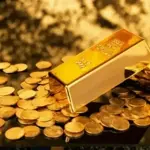 Gold prices climb in international and domestic markets