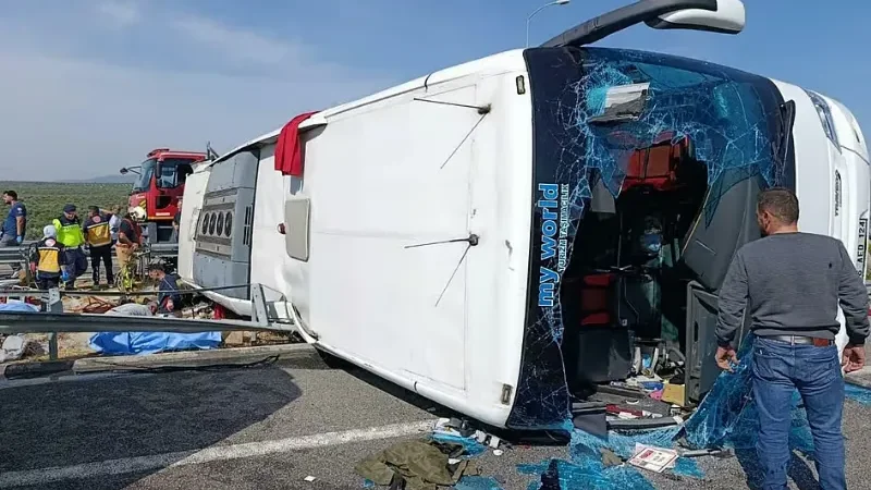 11 killed, 27 injured in bus-truck collision in western Turkey - 11 killed, Manisa province, Mustafa Ciftci, western Turkey