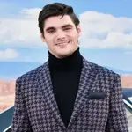 ‘Breaking Bad’ star RJ Mitte dies at 34