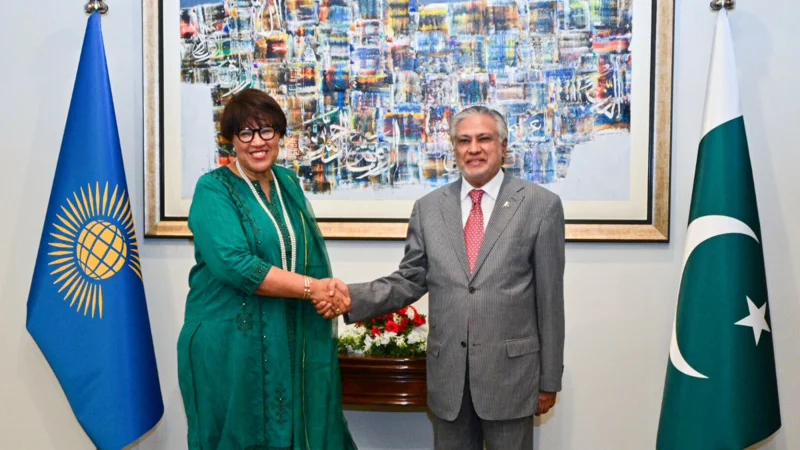 Dar meets with Secretary General Commonwealth