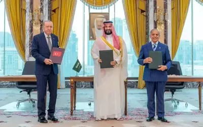 Turkey submits Makkah Defense Pact to parliament for ratification 