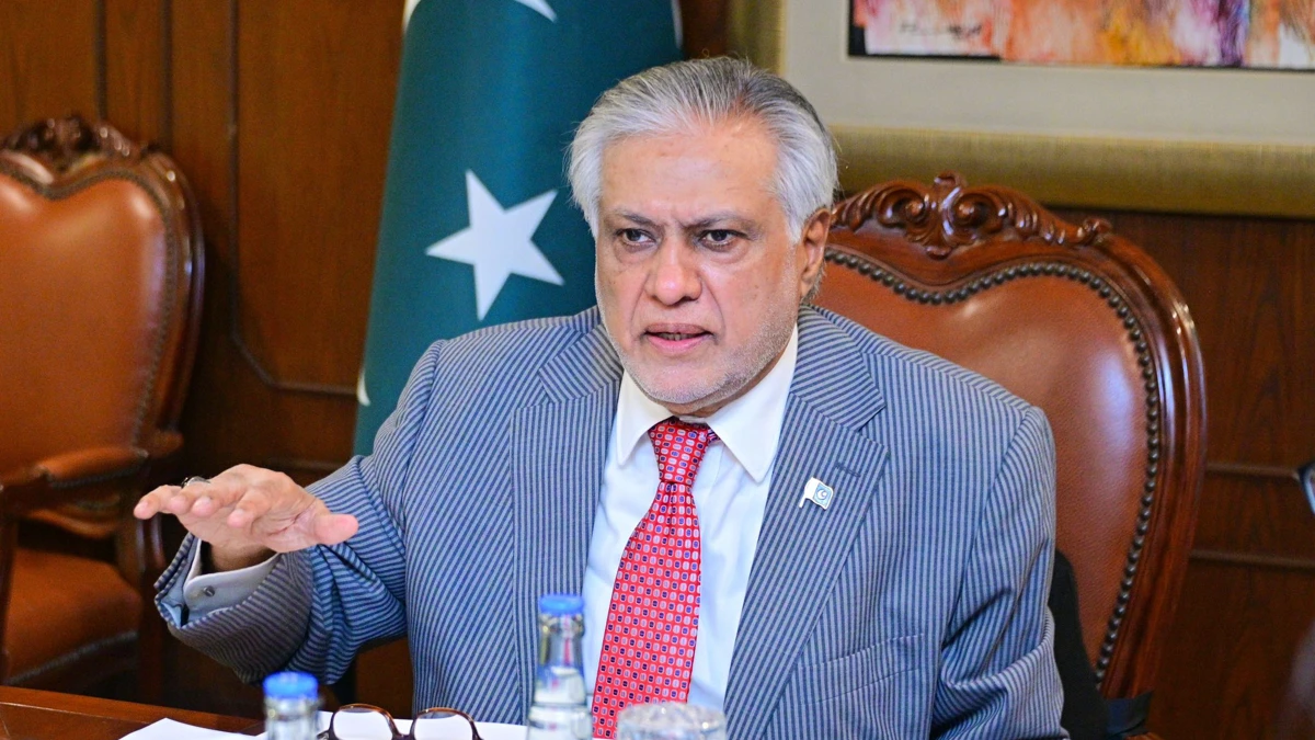 Deputy PM Ishaq Dar official orders action to curb rising wheat prices