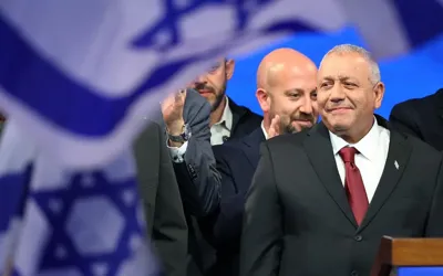 Netanyahu, Eisenkot both vow to form government After Israeli election ends in deadlock