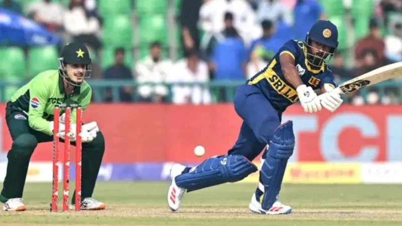 Sri Lanka set Pakistan 326-run target in tri-nation series final - 326-run target, Kamindu Mendis, Pakistan, Sri Lanka