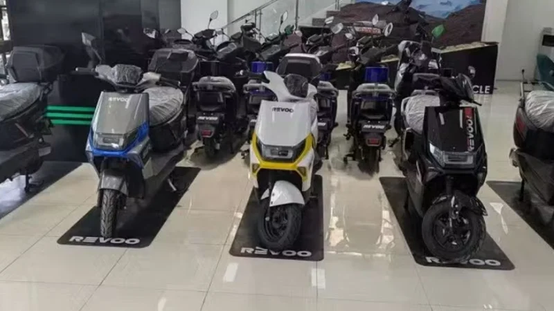 Affordable new electric scooters unveiled by Revoo Pakistan