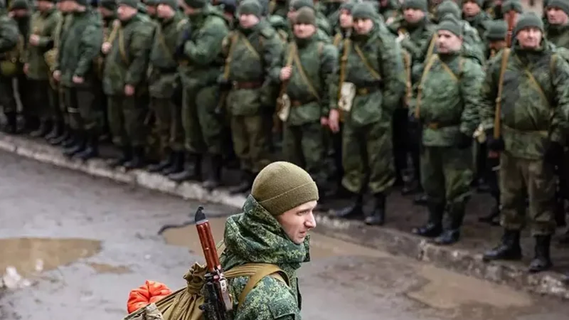 Russia initiates over 10,000 cases against discrediting the military