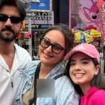 Arisha Razi Khan Shares Photo With Newly-Married Indian Celebrity Couple