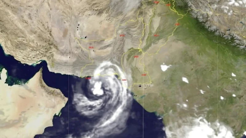 Cyclone moves away from Sindh coastline: Sardar Sarfaraz