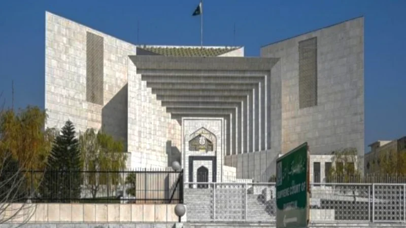 Chief Justice advocates dismissal of officers involved in felling