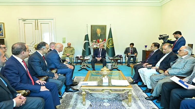 Gunvor Group Chairman, Total Energies VP meet PM to discuss investment in petroleum sector