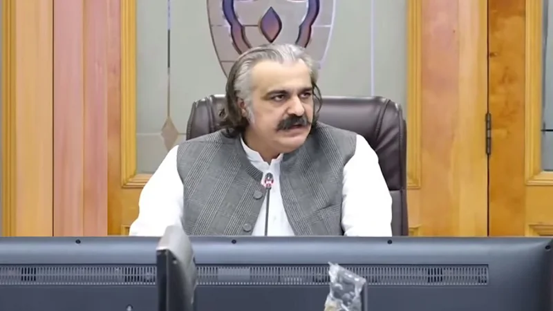 KP launches "Ekhtyar Awam Ka" app for registration of public complaints
