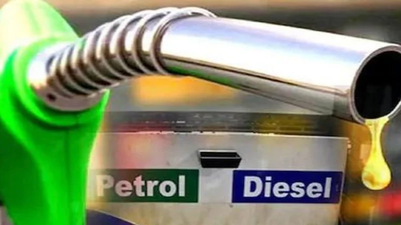 Petrol Prices expected to reduce in Pakistan from October 1