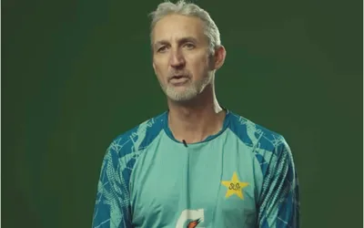 Pakistan’s Coach Jason Gillespie Calls for Ruthless Strategy in England Tests