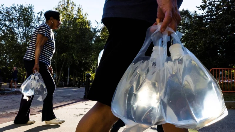 Many residents in North Carolina still without water