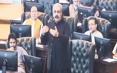 Gandapur reaffirms loyalty to PTI founder, terms critics hypocrites