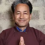 Protest staged against arrest of Sonam Wangchuk in Kargil, Leh districts
