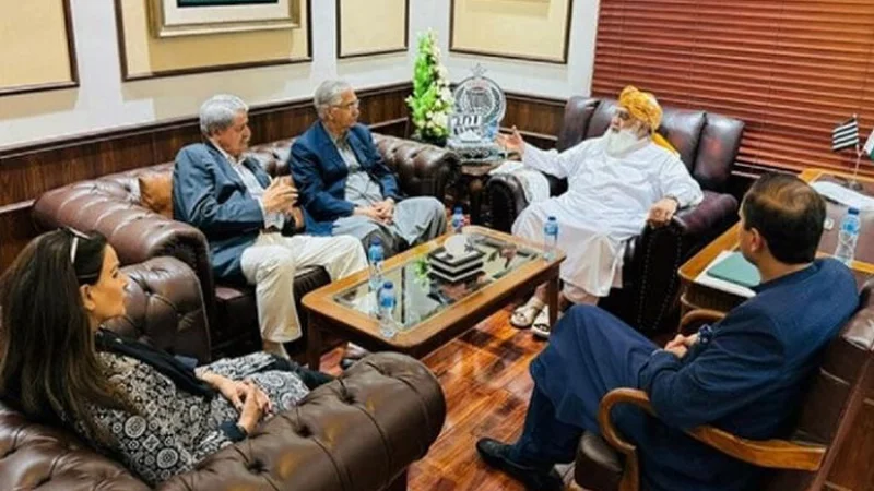 PPP agrees to pass 26th Constitutional Amendment even after Oct 25