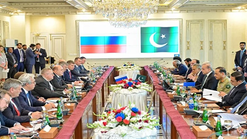 Pakistan, Russia agree to pursue robust dialogue, cooperation