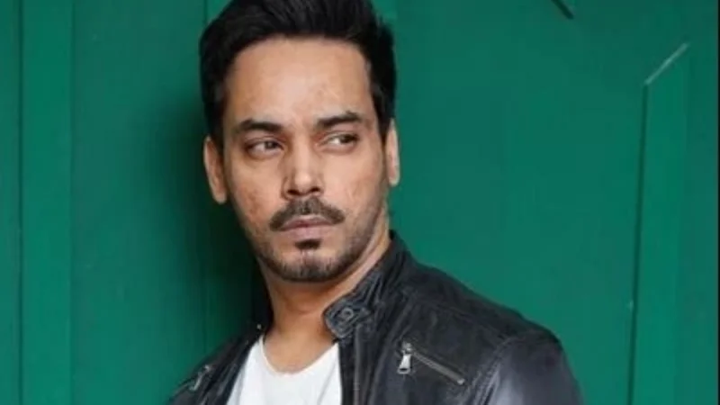 Gohar Rasheed Confirms He is Not Single, Opens Up About His Partner