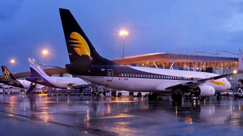 Bengaluru rains causes Chaos, 20 flights delayed, 4 diverted