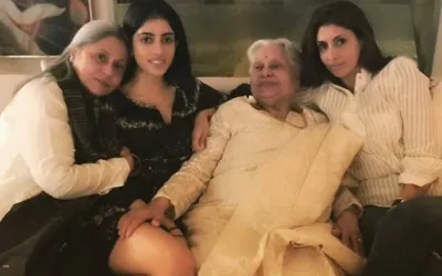 Jaya Bachchan and family speak out against 'False' claims about mother's demise