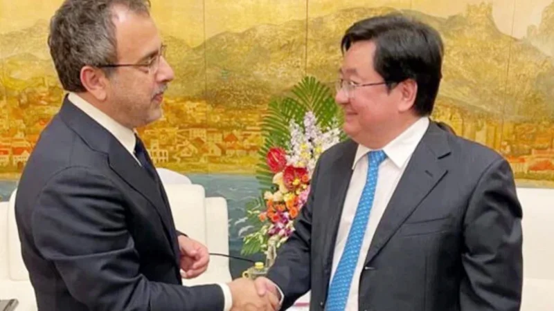 Leghari seeks enhanced energy cooperation with China