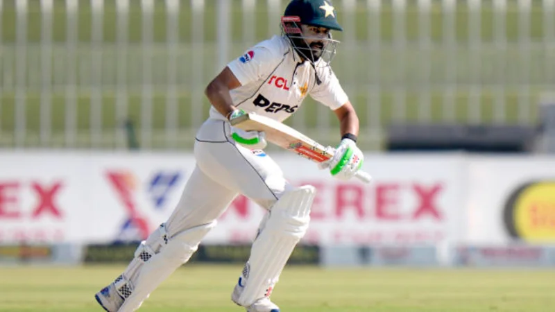Pakistan reaches 187/7 at lunch on day two of third Test