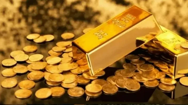 Gold price declines after two-day surge