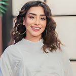 Maira Khan believes people have right to criticize artists' bold fashion in Pakistan