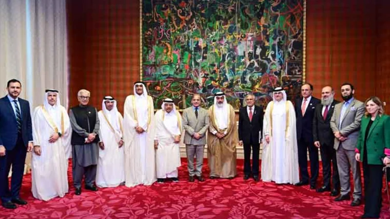 PM Sharif invites Qatari businessmen community to invest in Pakistan growth