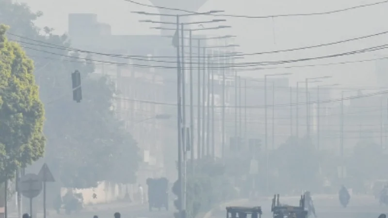 Lahore’s air toxic rises as AQI hits 1,000 sparking health alarms