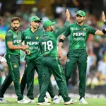 Pakistan bowlers comeback, restrict Australia to 147/9 in second T20I