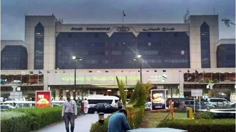 ANF arrests Brazilian women with cocaine at Karachi airport