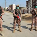 Rangers, Police arrest 7 suspects of banned outfit in Karachi