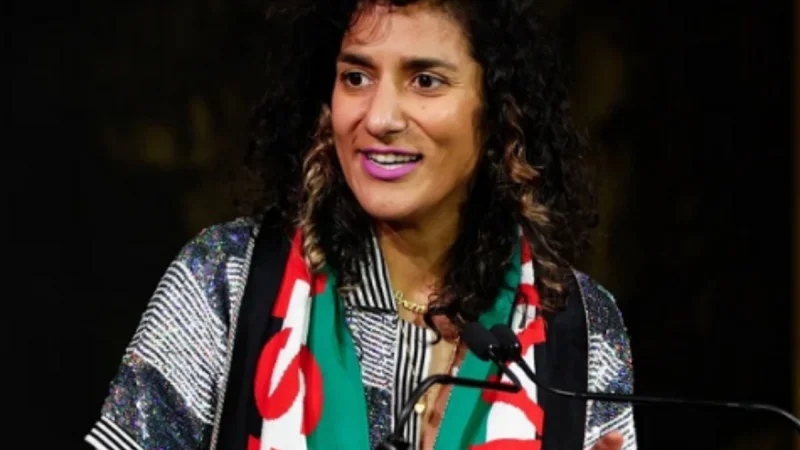 Scottish artist Jasleen Kaur speaks out for Palestine during her Turner Prize win speech