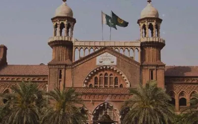 LHC displeased over not closing markets on time