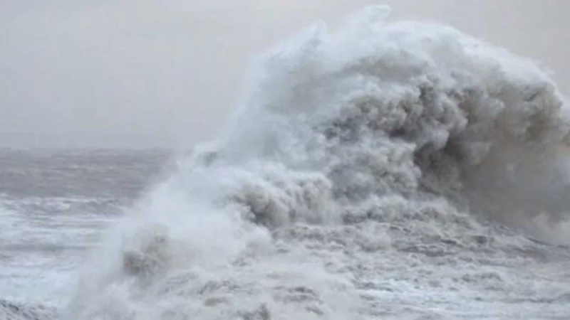 Storm Darragh Wreaks Havoc Across UK with Powerful Winds