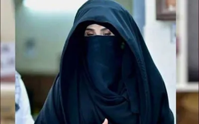 Bushra Bibi's arrest warrants cancelled in Toshakhana 2, £190m cases